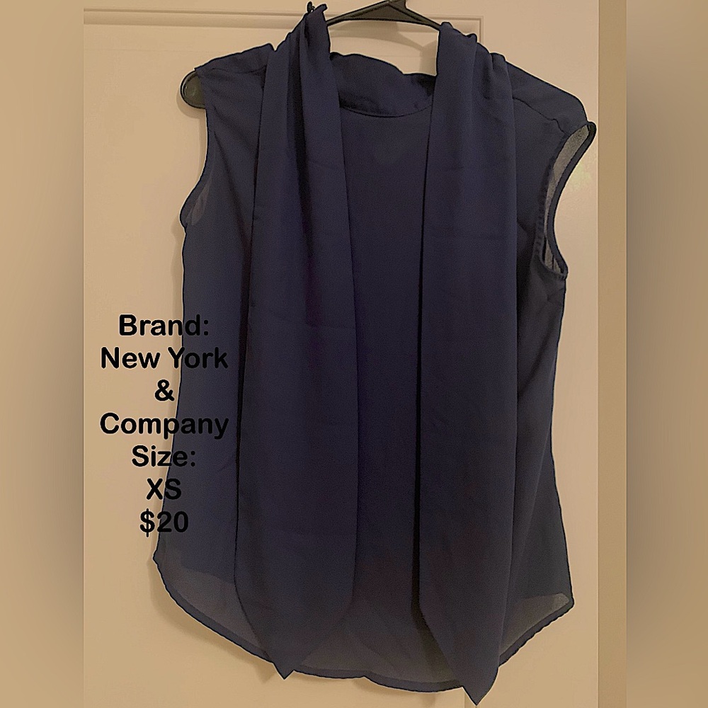 New York & Company, Navy Top, Size XS